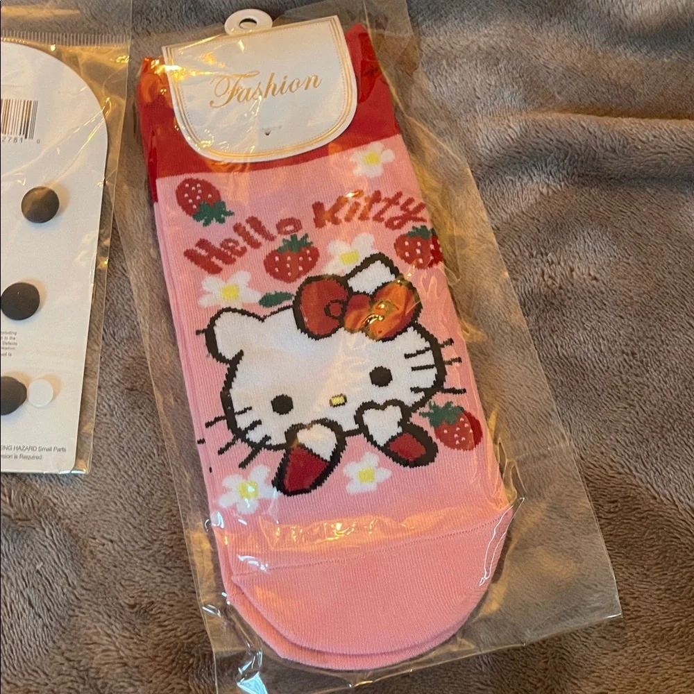 Hello Kitty Pink Kids Accessory Set jewelry socks croc charms notebook more nwt